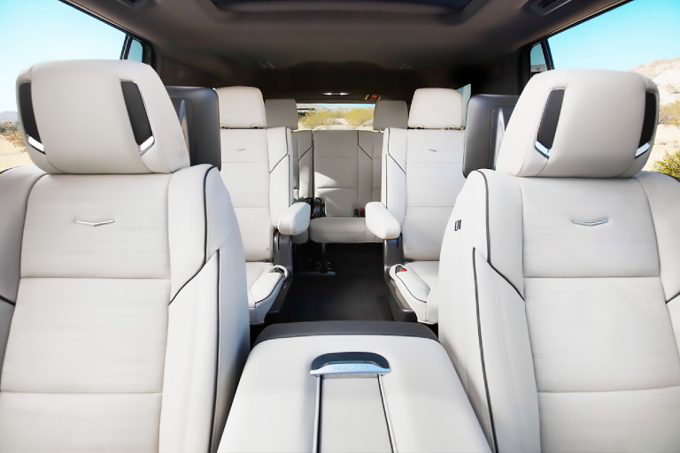 kpoptaxiCADILLAC ESCALADE 3 1